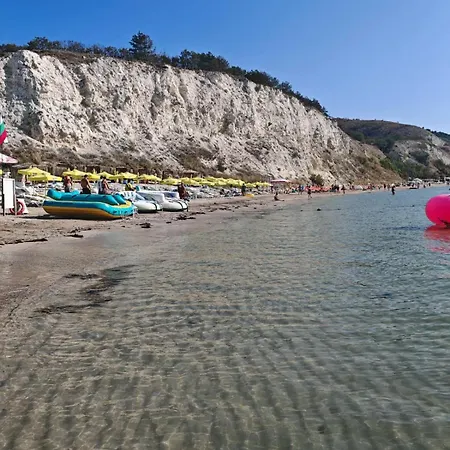 Διαμέρισμα лятно изкушение *